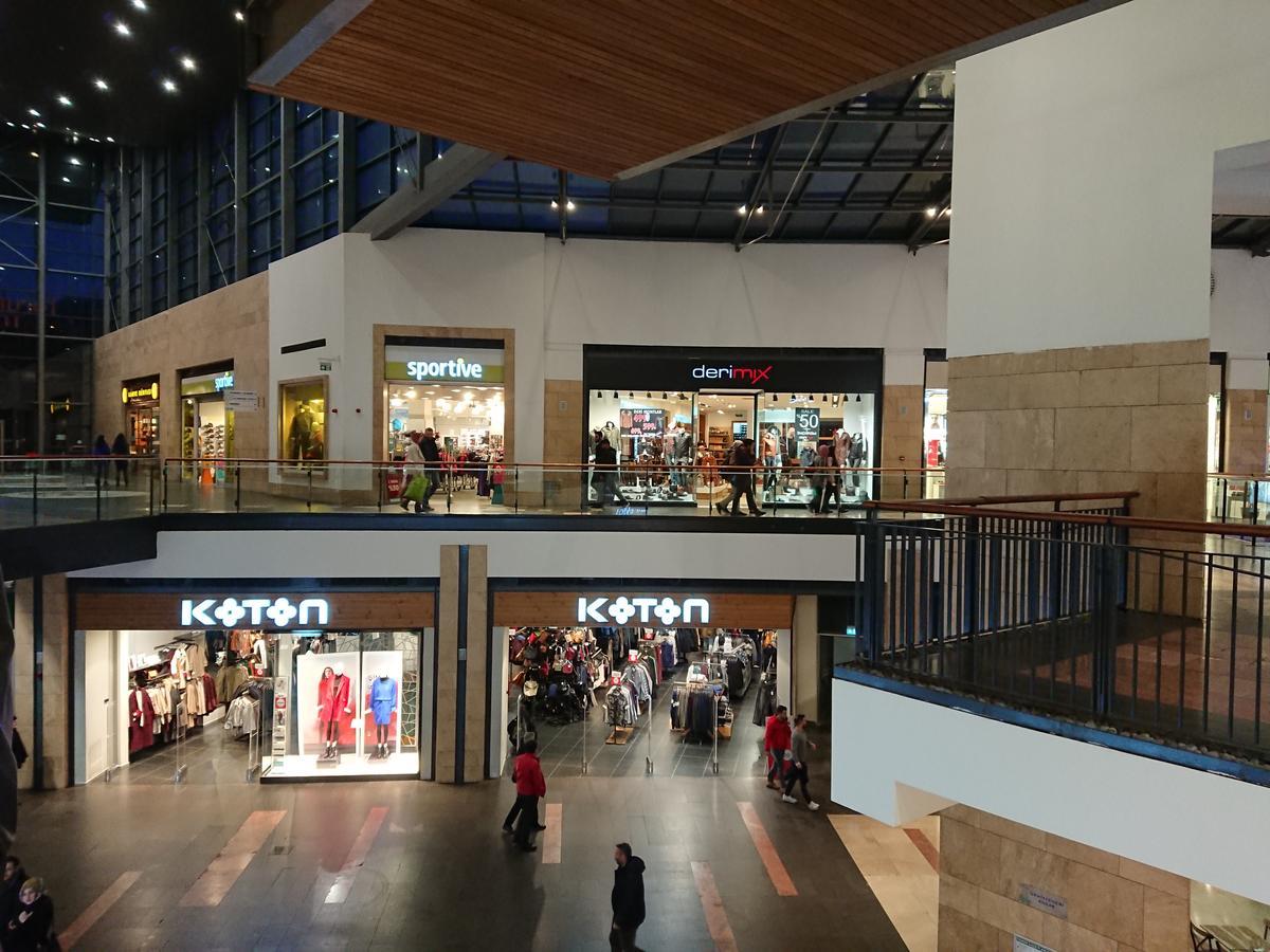 Sari Konak 61 Trabzon Exteriér fotografie